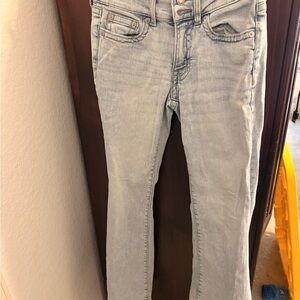 Aeropostale Women's Light Wash Straight Leg Jeans